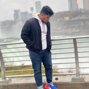 Meet your Posher, Arafat